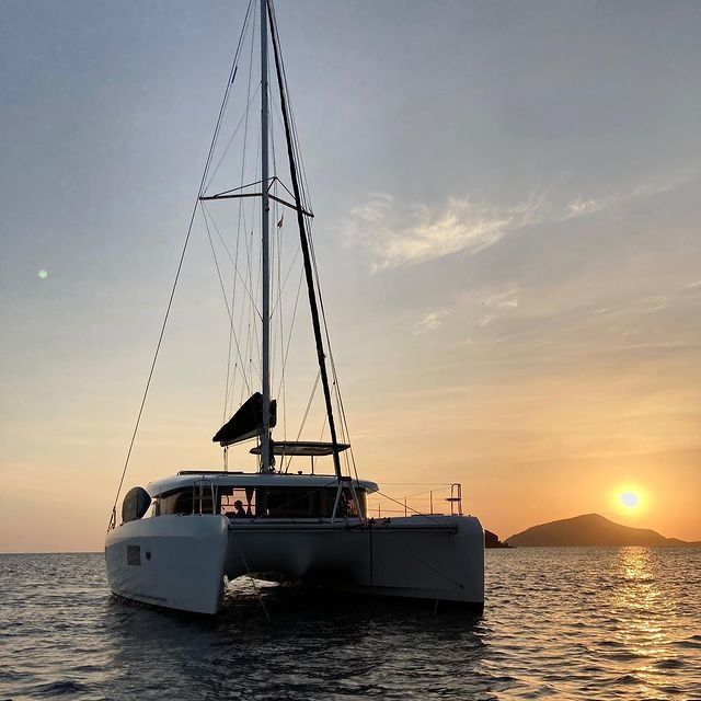 Lagoon 42 | LiveBlue