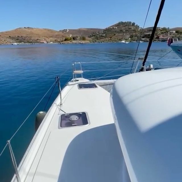 Lagoon 42 | LiveBlue