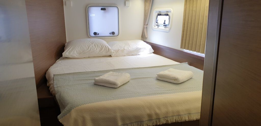 Lagoon 42 | LiveBlue