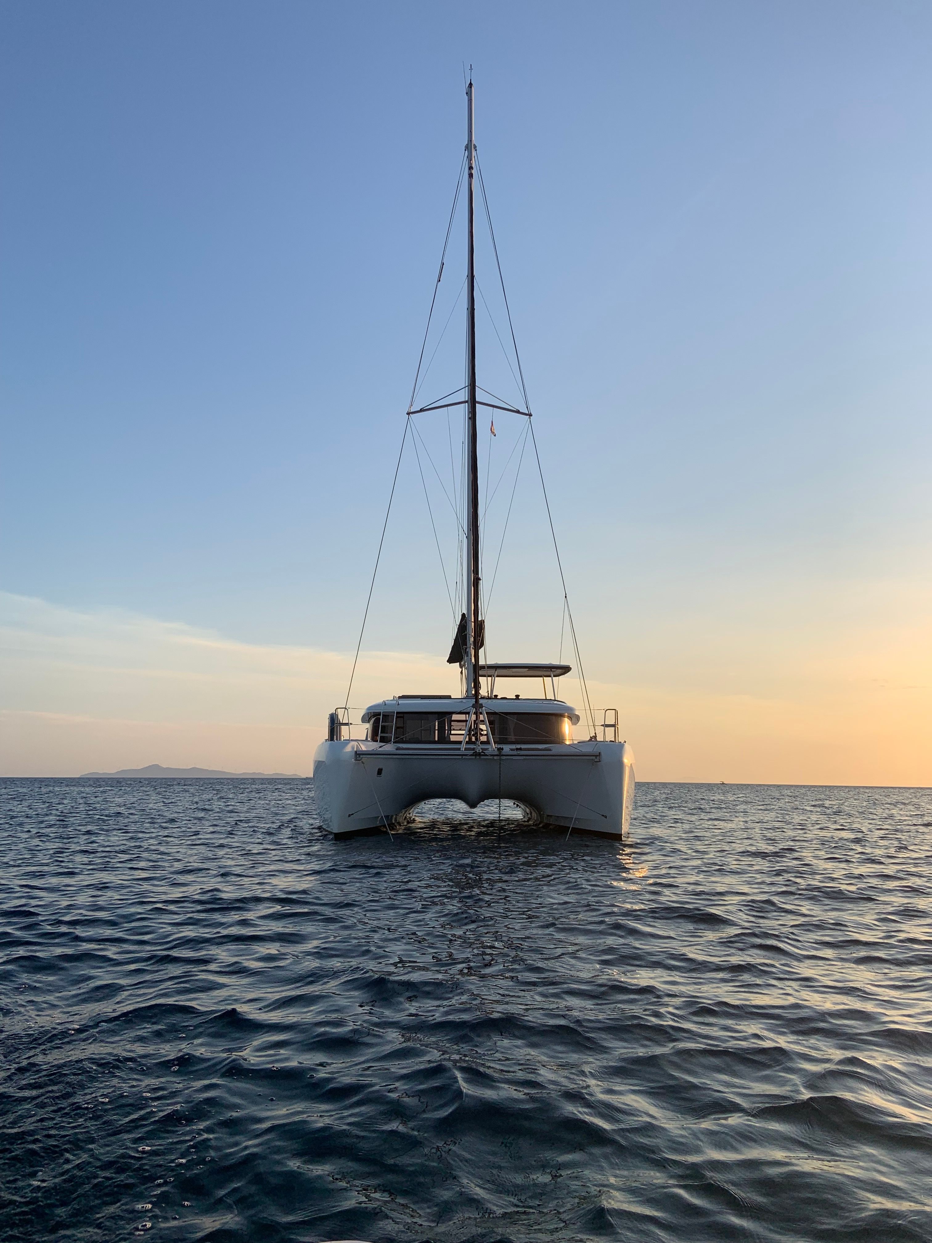 Lagoon 42 | LiveBlue