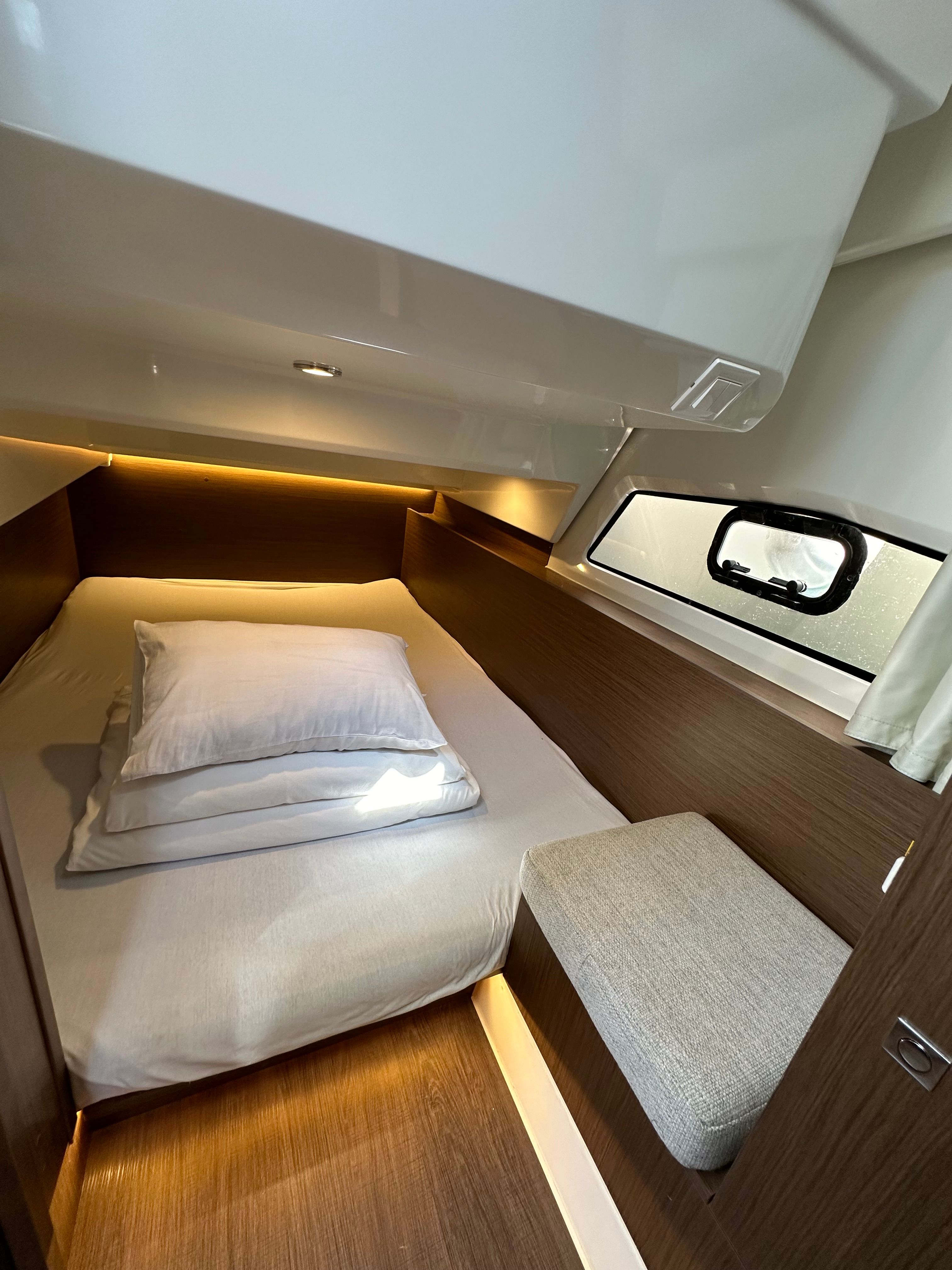 Jeanneau Merry Fisher 1095 | Morska Vila