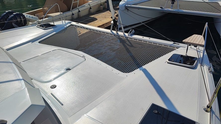 Fountaine Pajot Isla 40 | Blue Orion