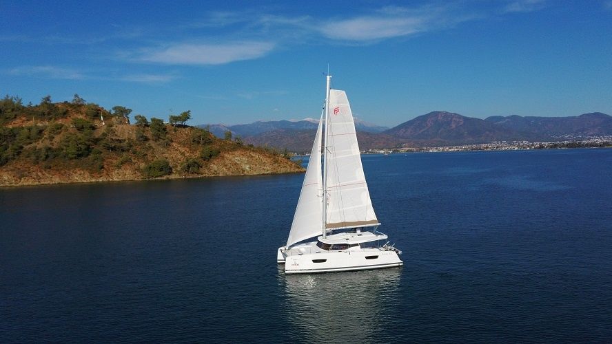 Fountaine Pajot Astrea 42 | Reina