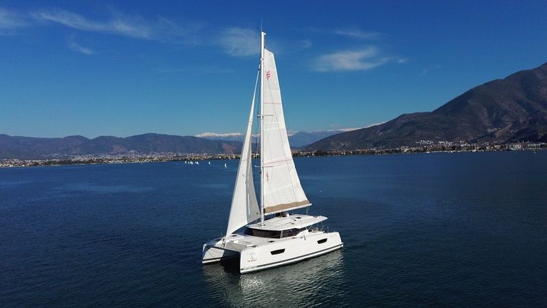 Fountaine Pajot Astrea 42 | Reina