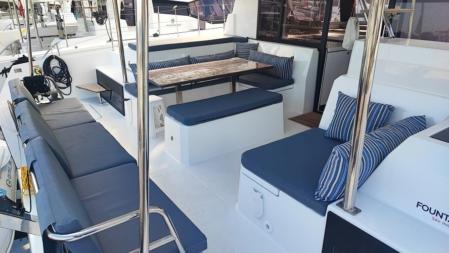 Fountaine Pajot Astrea 42 | Gloria