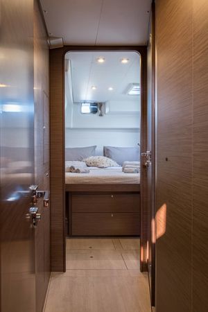 Lagoon 450 F | Fluffy