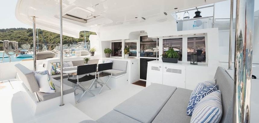 Lagoon 450 F | Fluffy