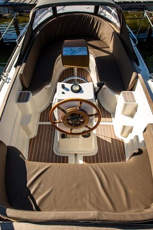 Corsiva 620 | Ondine