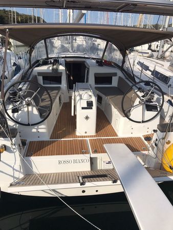 Jeanneau Sun Odyssey 410 | Rosso Bianco