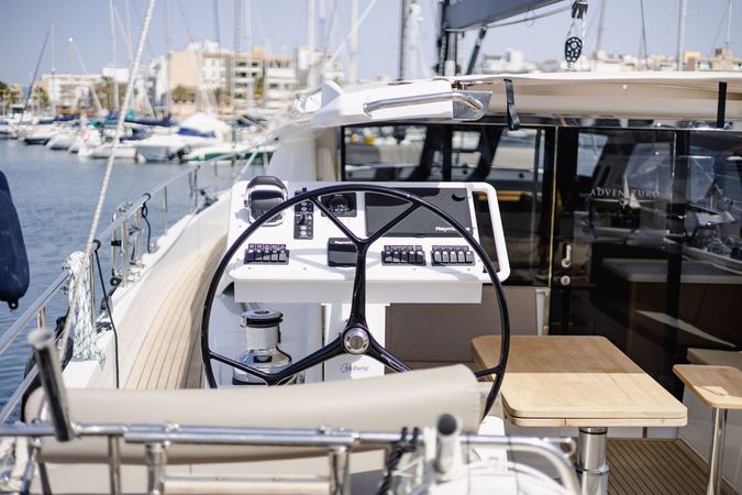 Moody 54 | Adventuro