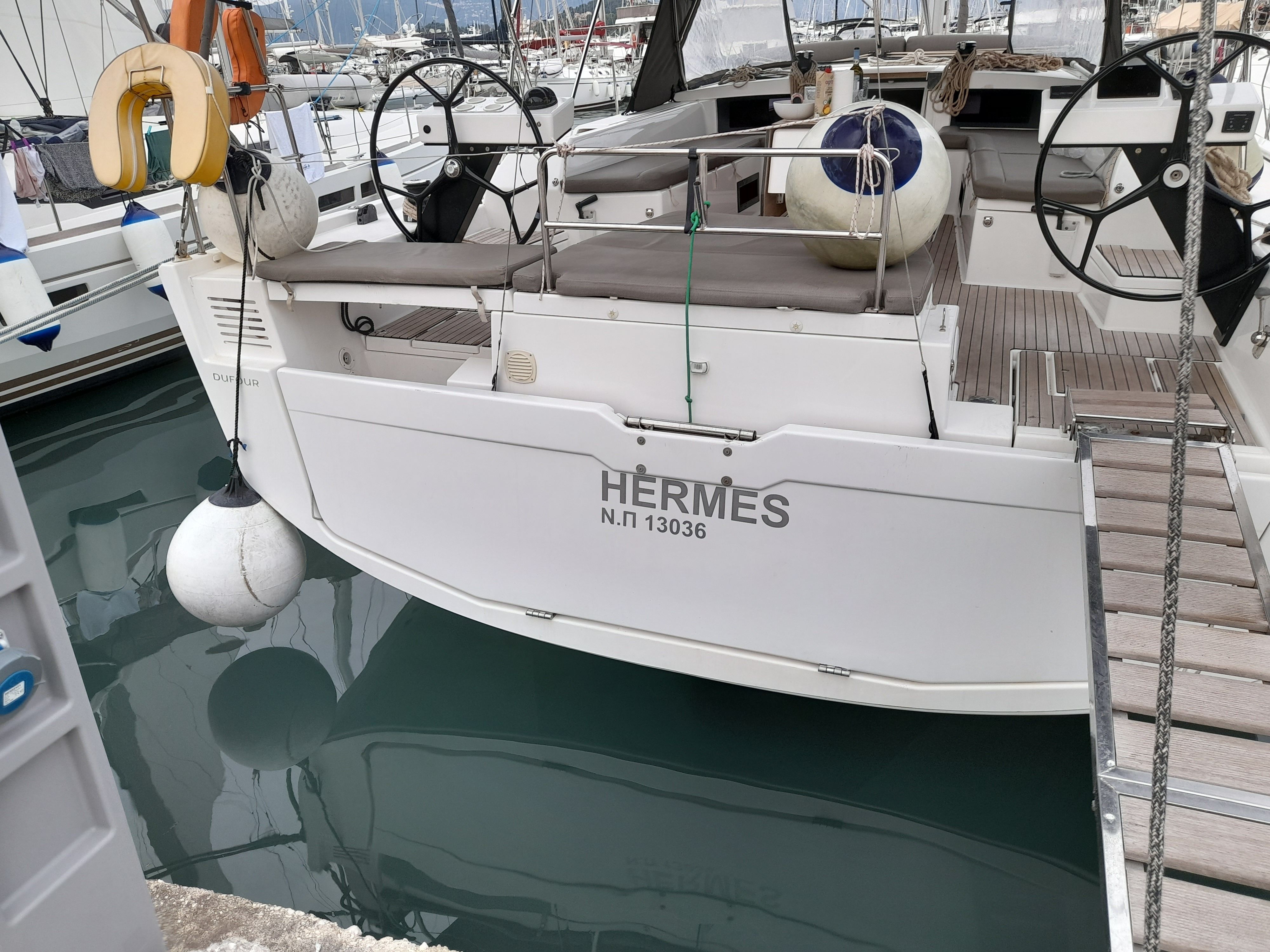 Dufour 530 | Hermes