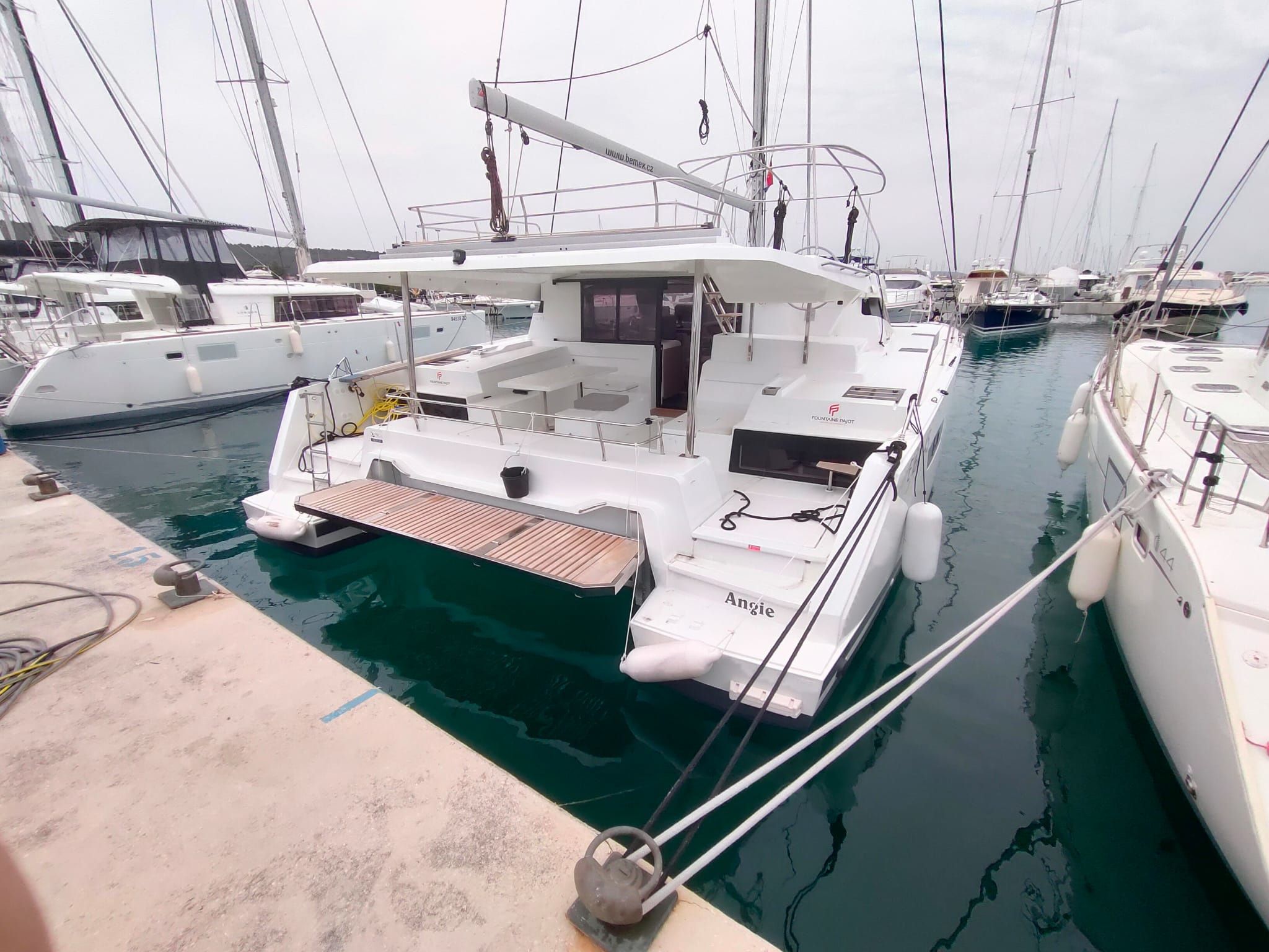 Fountaine Pajot Elba 45 | Angie