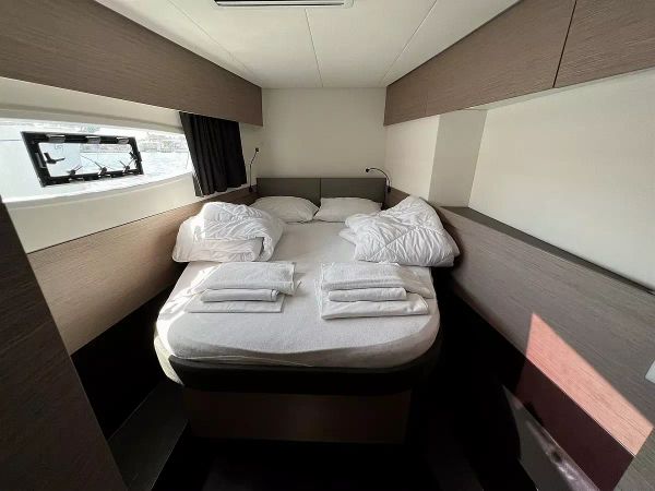 Fountaine Pajot Elba 45 | Angie
