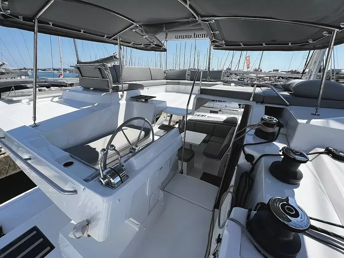 Fountaine Pajot Elba 45 | Angie