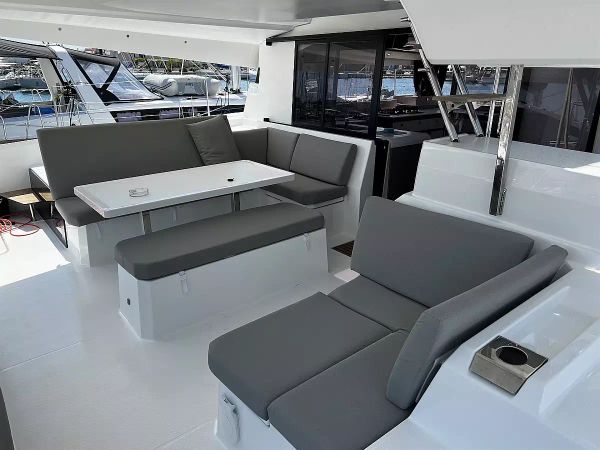 Fountaine Pajot Elba 45 | Angie