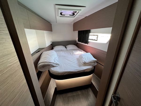 Fountaine Pajot Astrea 42 | Elite