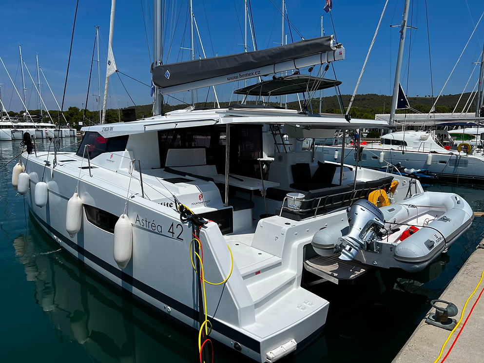 Fountaine Pajot Astrea 42 | Elite