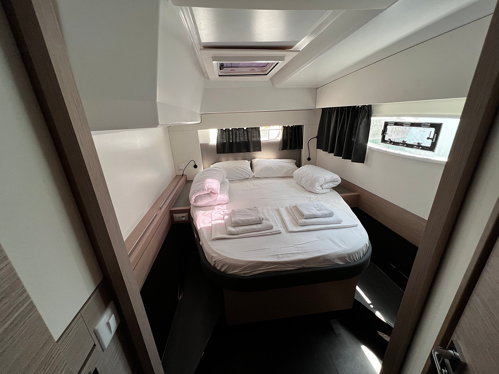 Fountaine Pajot Astrea 42 | Elite