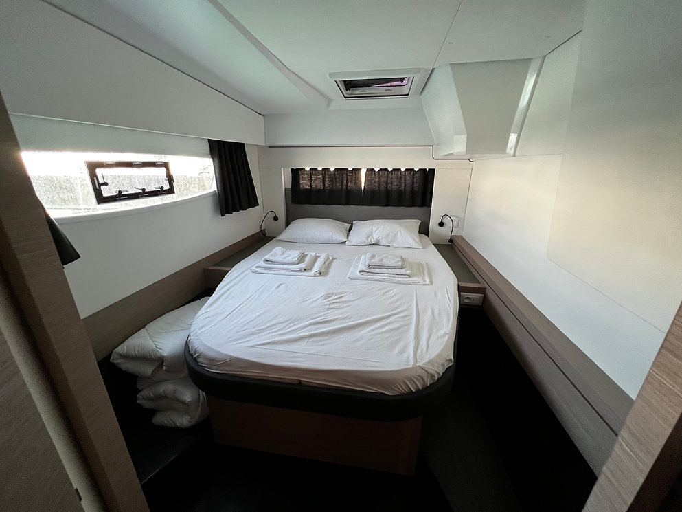 Fountaine Pajot Astrea 42 | Elite
