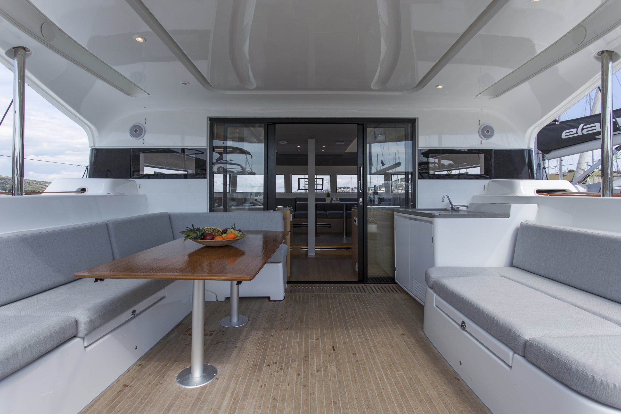 Excess 15 | White Lotus