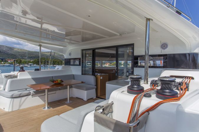 Excess 15 | White Lotus