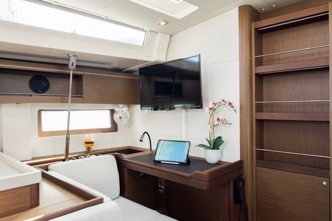 Beneteau Oceanis 51.1 | Polis