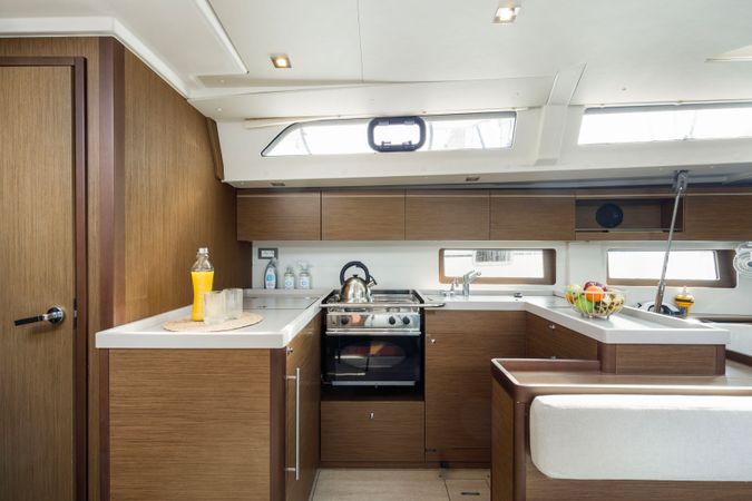Beneteau Oceanis 51.1 | Polis