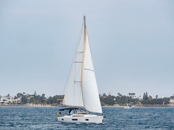 Beneteau Oceanis 51.1 | Polis