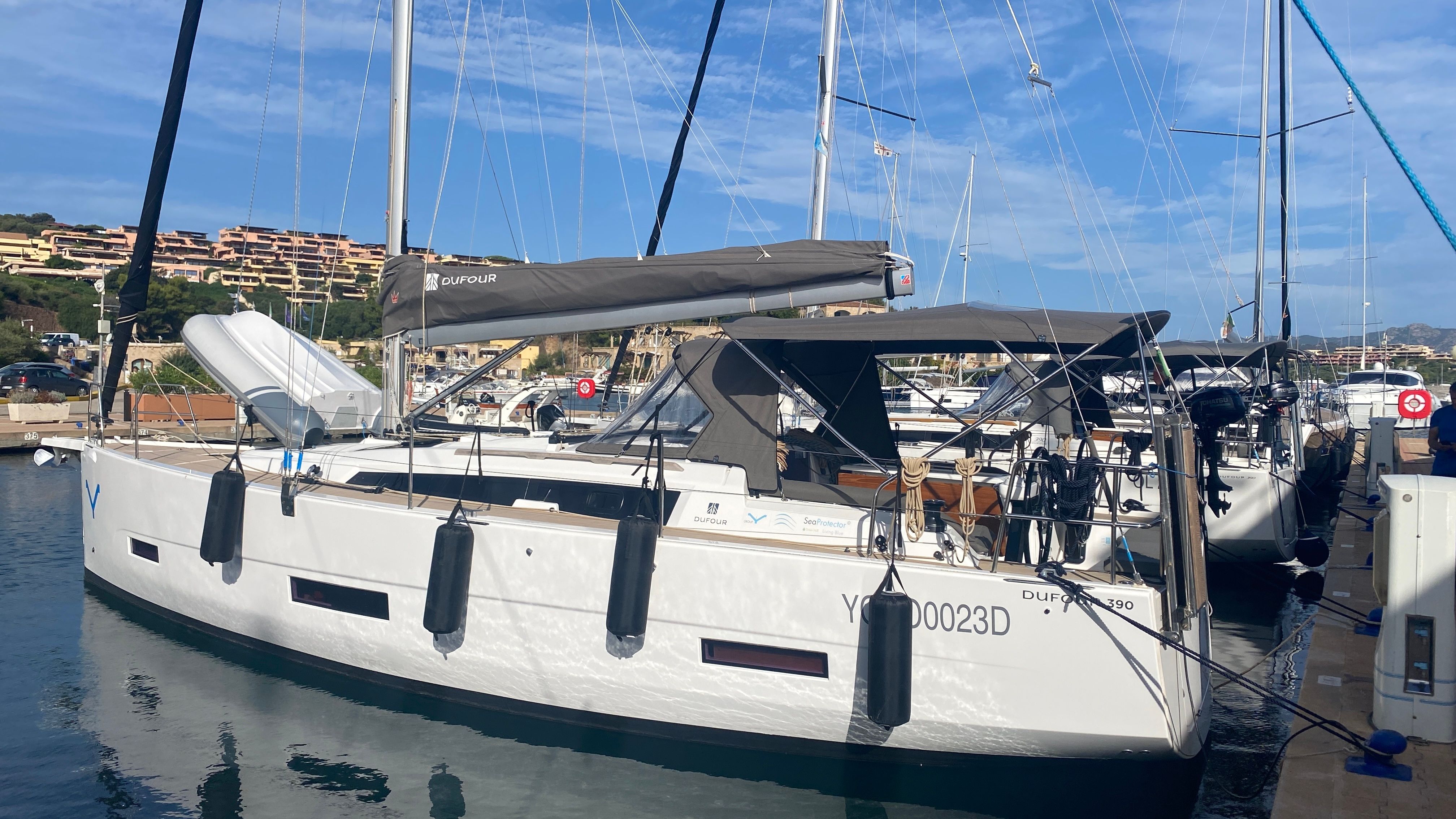 Dufour 390 | Yaya