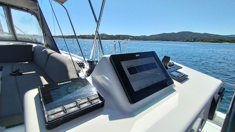 Dufour 530 | Asperula