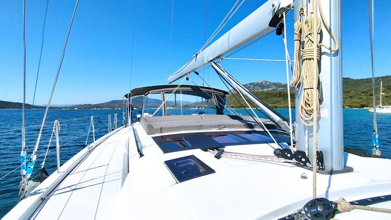 Dufour 530 | Asperula