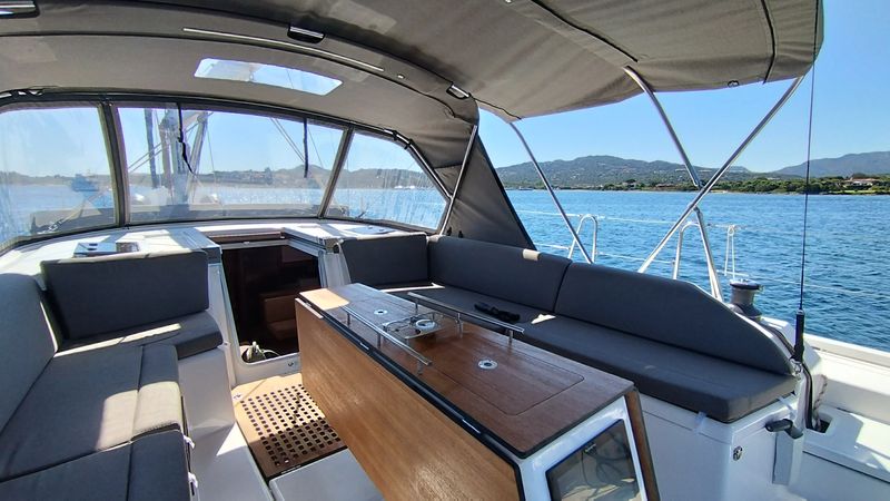 Dufour 530 | Asperula