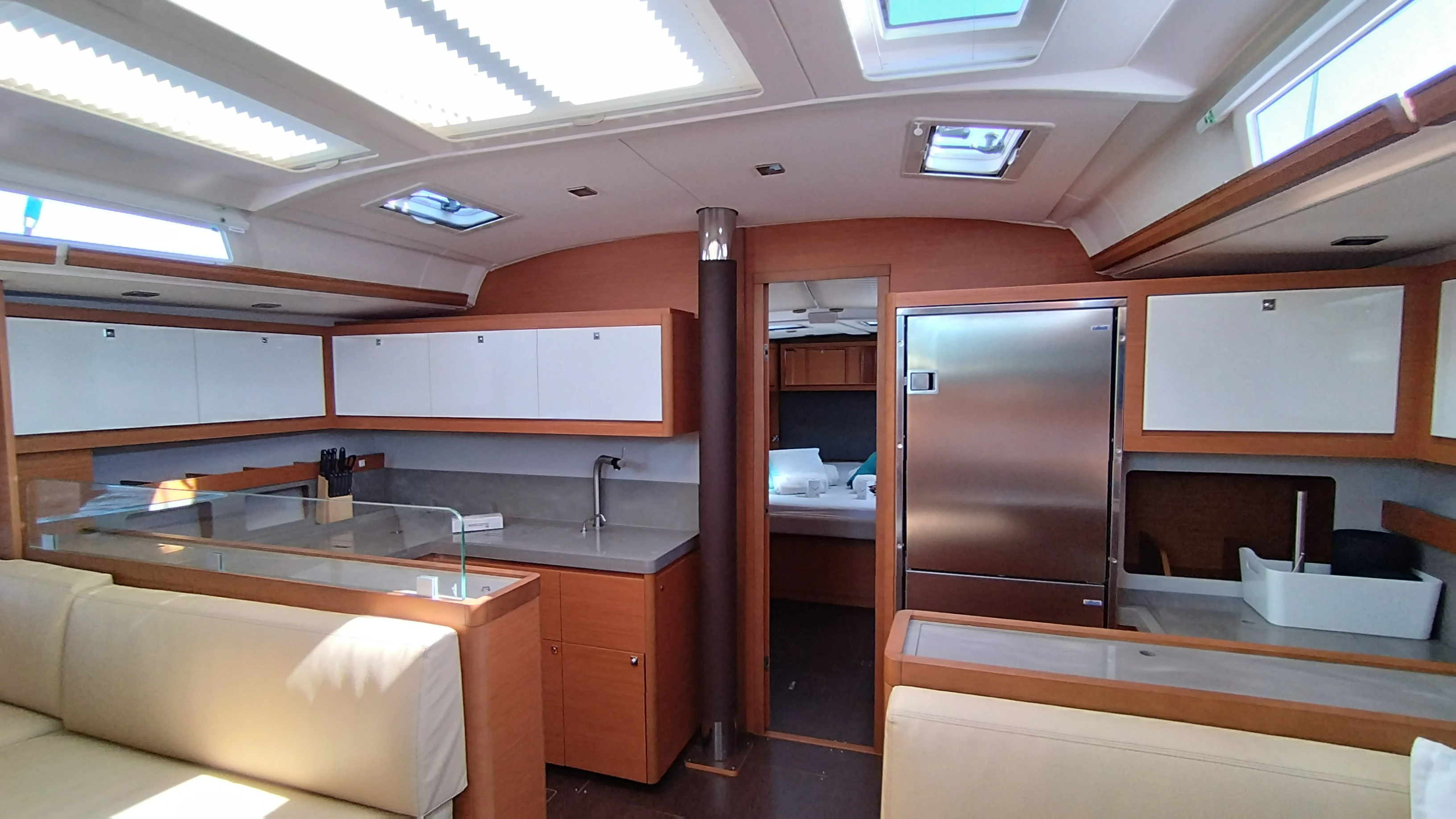 Dufour 530 | Asperula