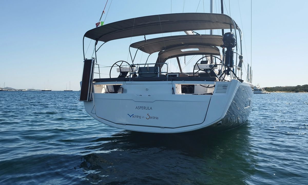 Dufour 530 | Asperula