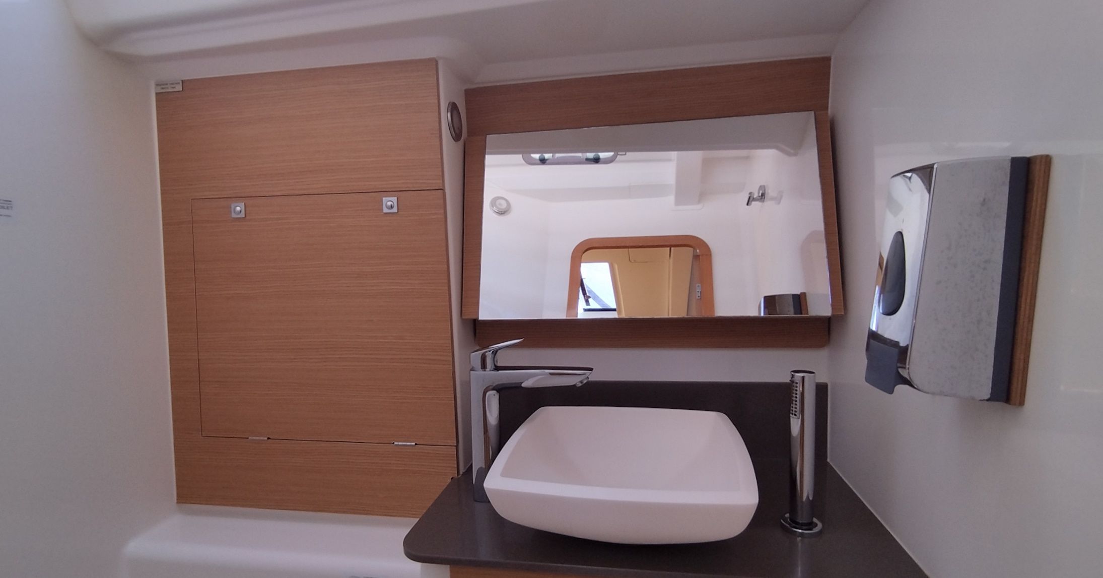 Dufour 530 | Asperula