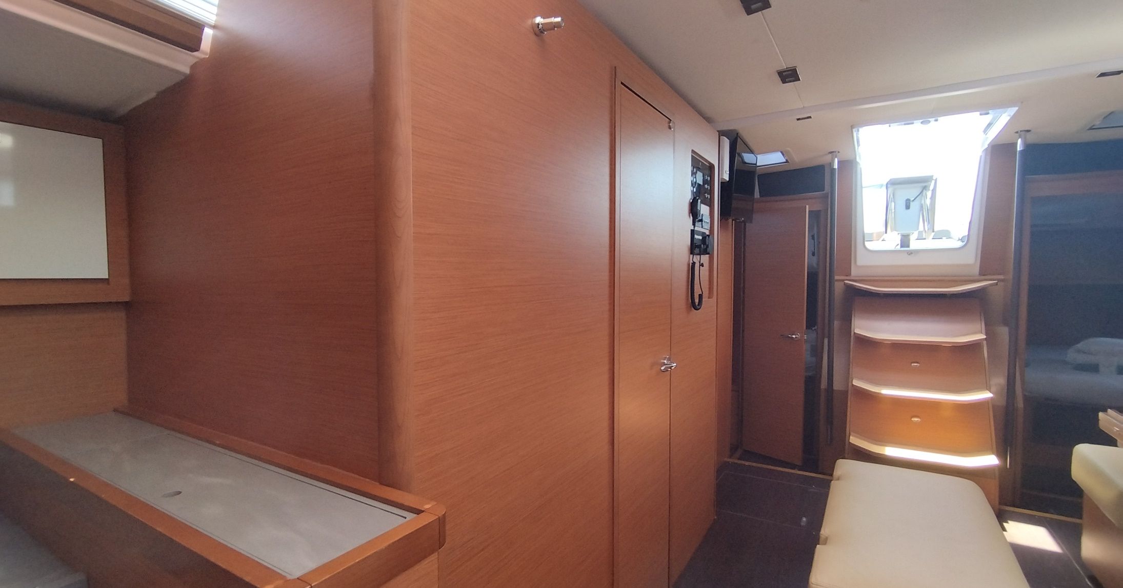 Dufour 530 | Asperula