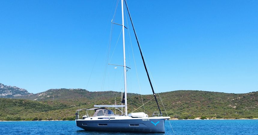 Dufour 530 | Asperula