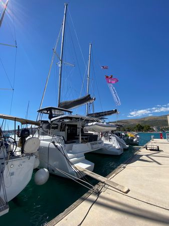 Lagoon 42 | Hanselli