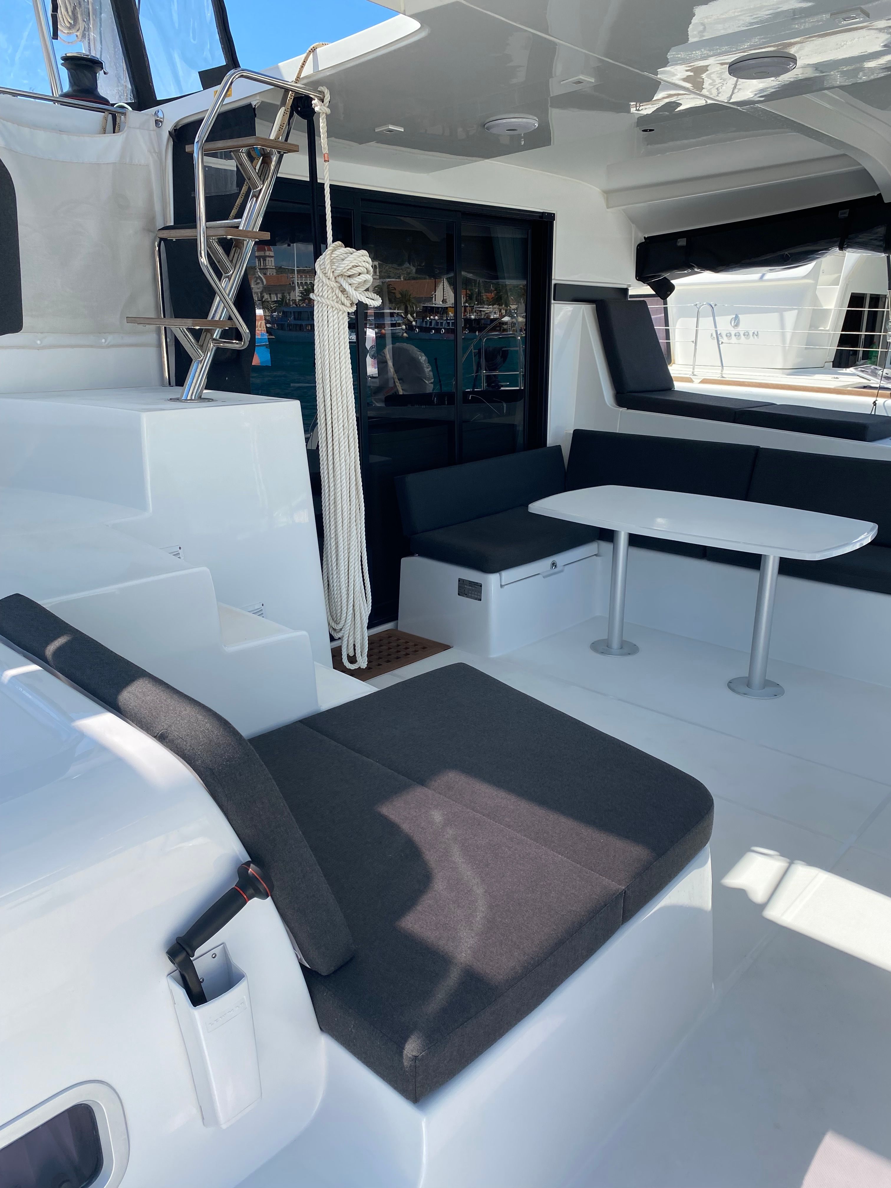 Lagoon 42 | Hanselli