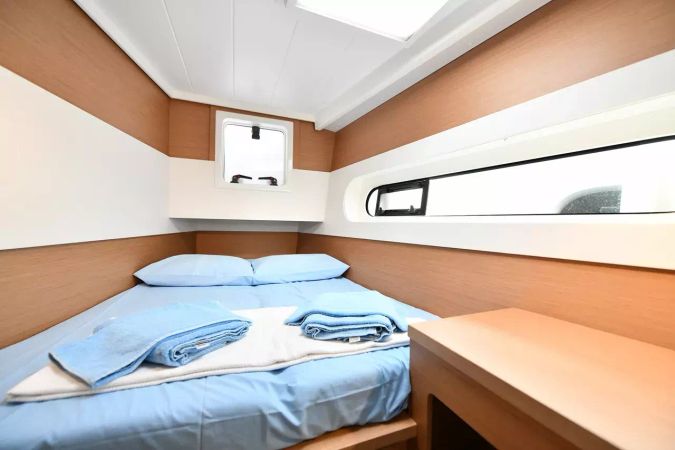 Excess 12 | Kalevezi