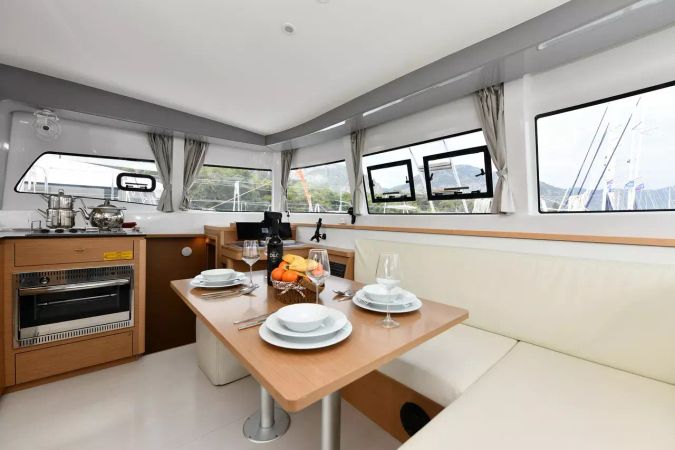 Excess 12 | Kalevezi