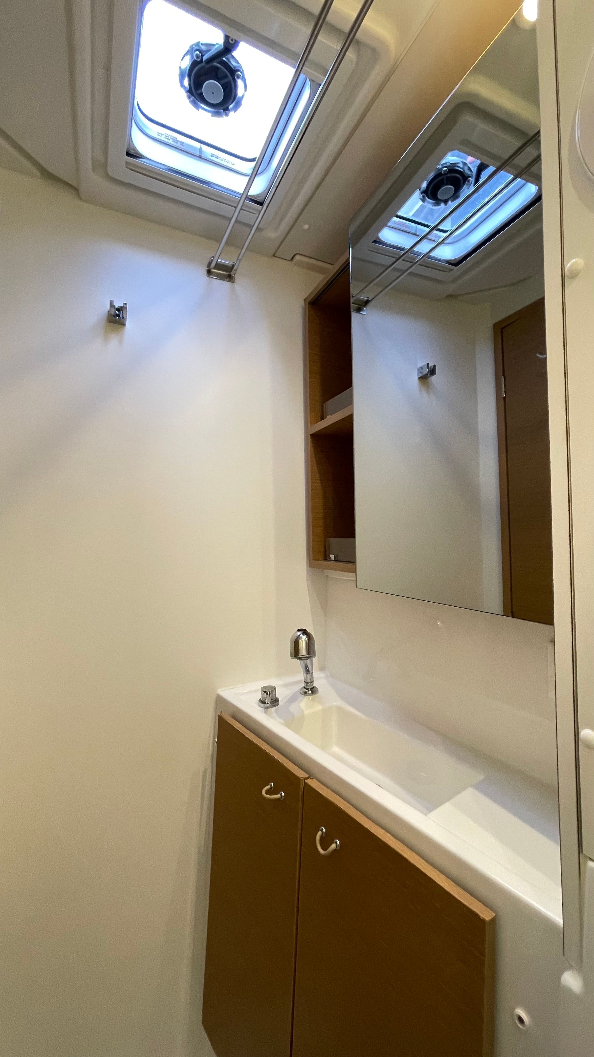 Excess 12 | Kalevezi