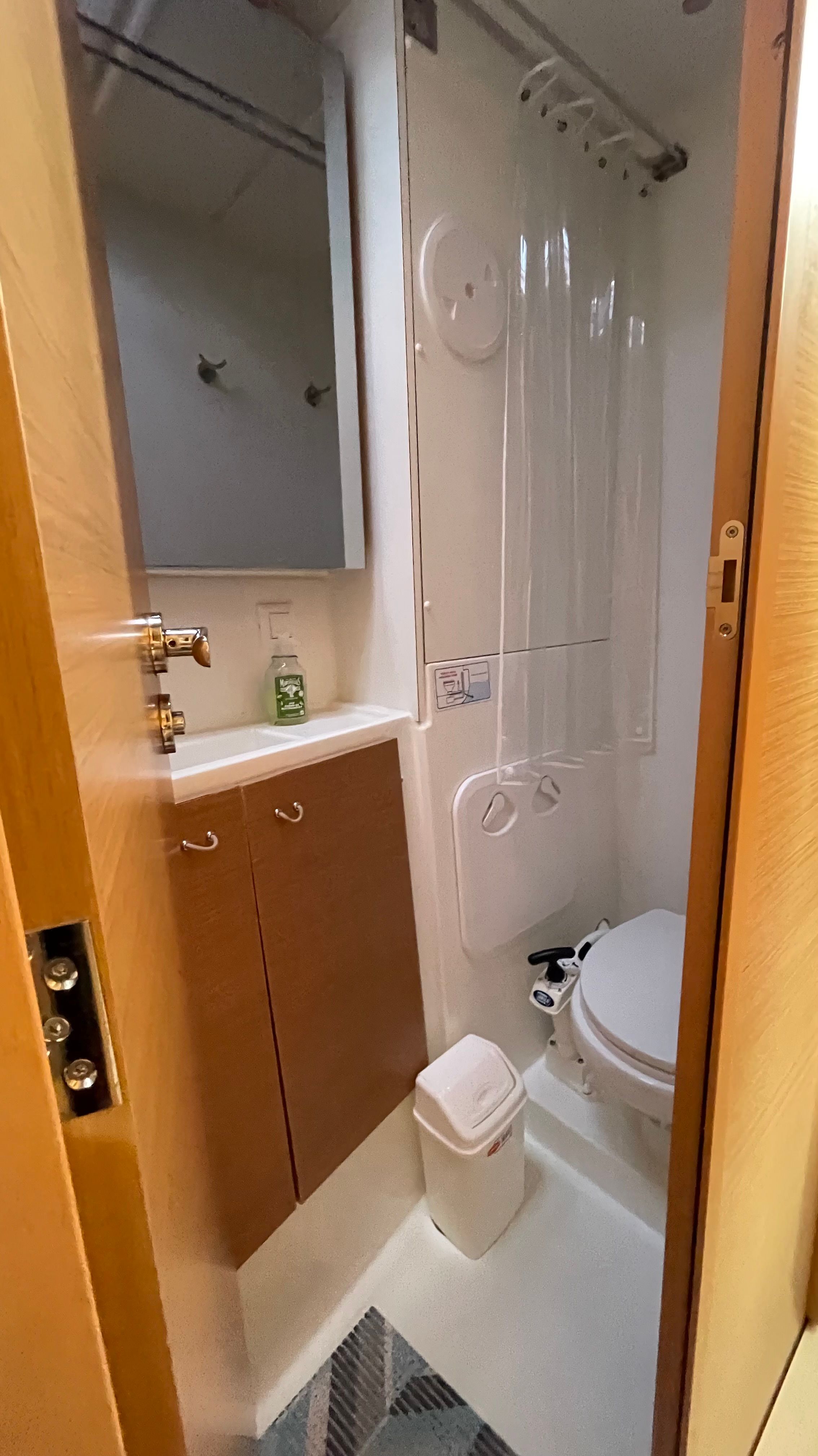 Excess 12 | Kalevezi