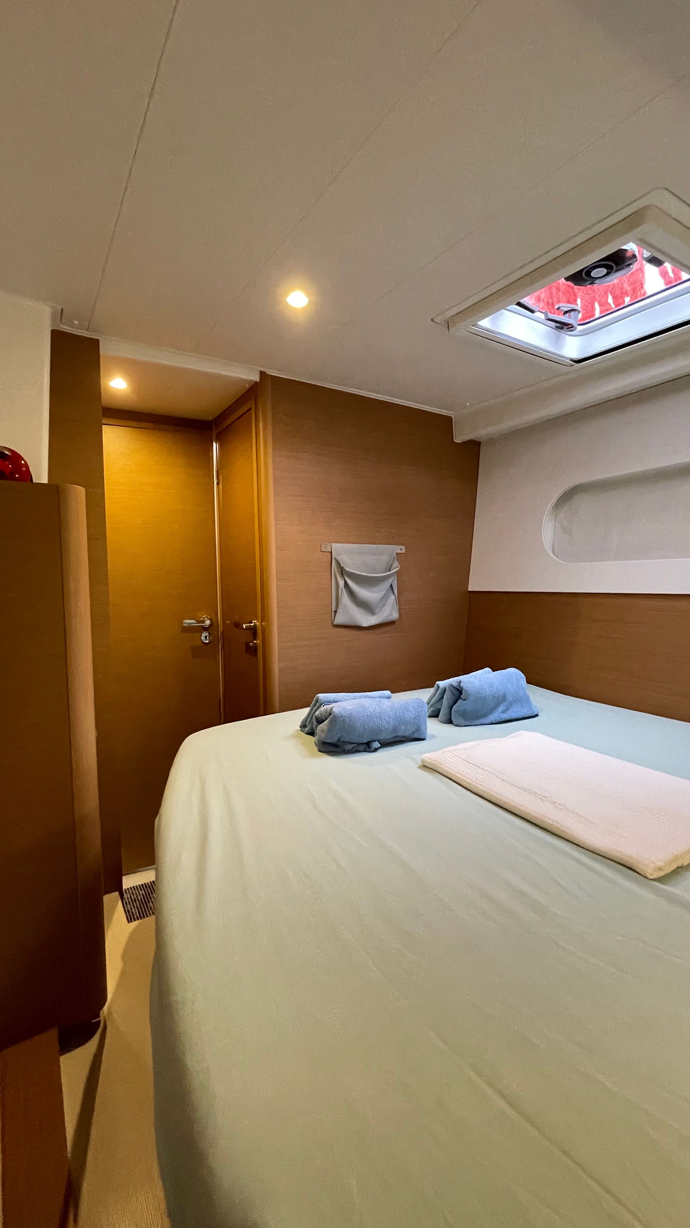 Excess 12 | Kalevezi