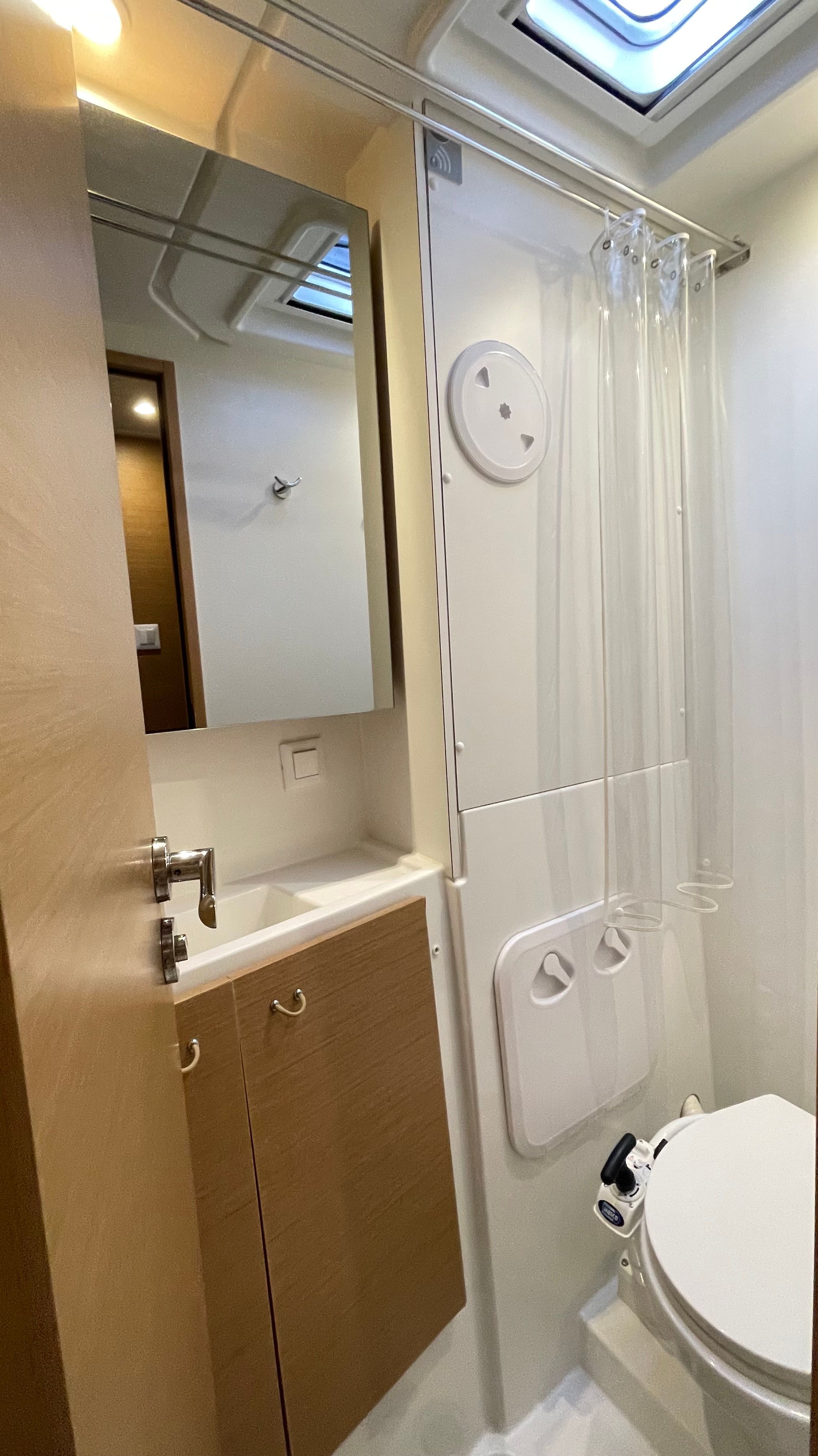 Excess 12 | Kalevezi