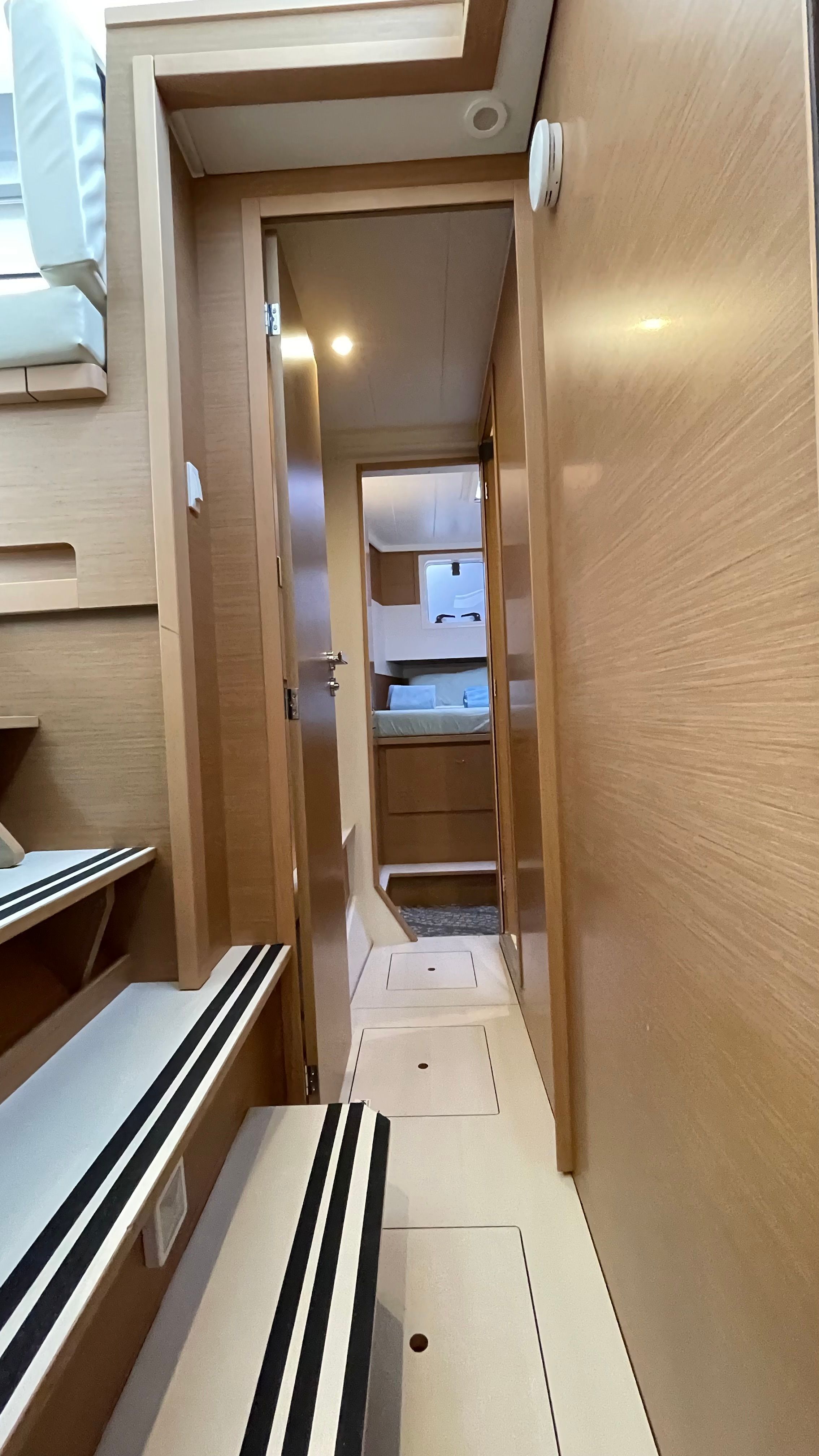 Excess 12 | Kalevezi