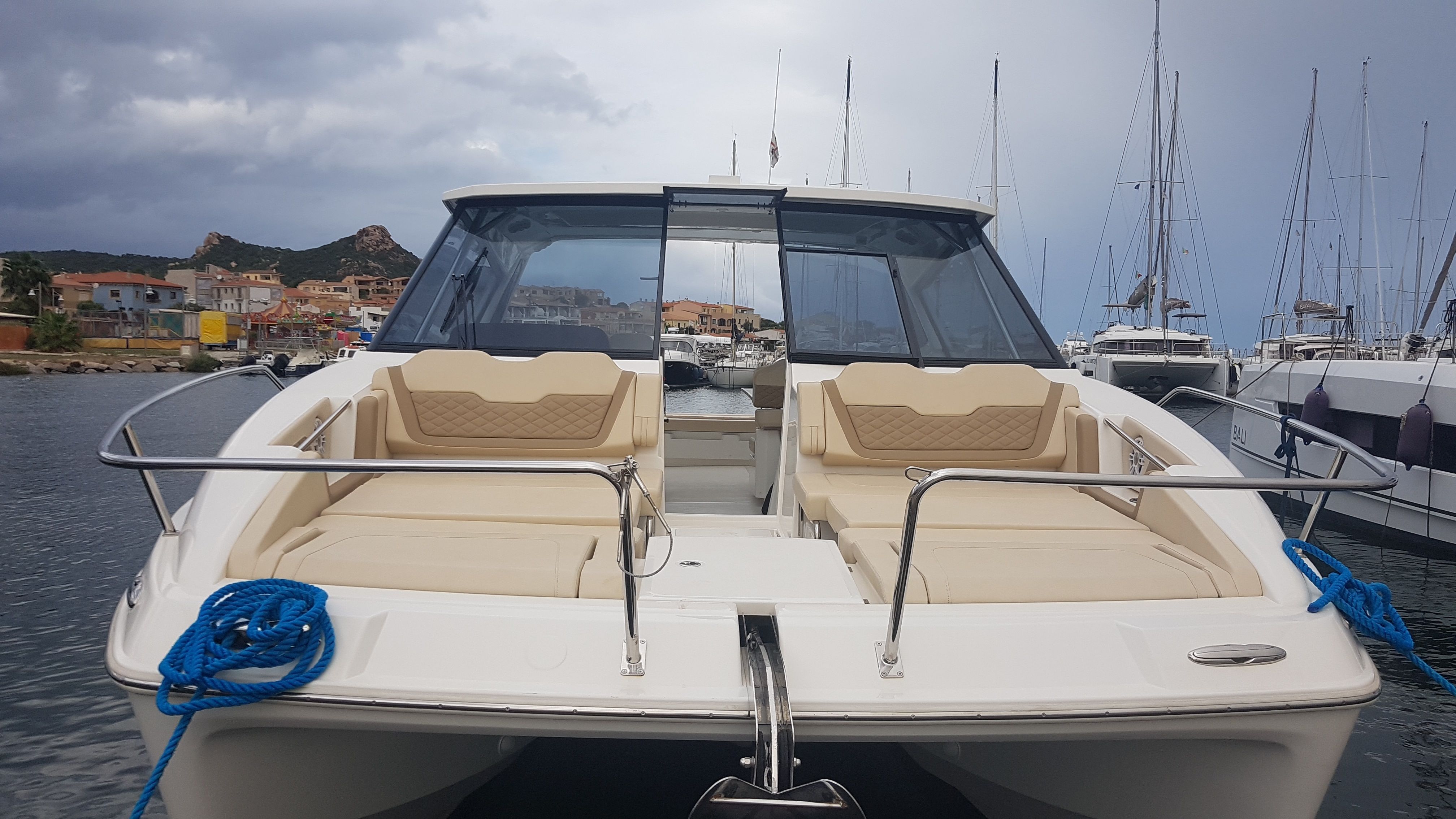Aquila 36 | Joy