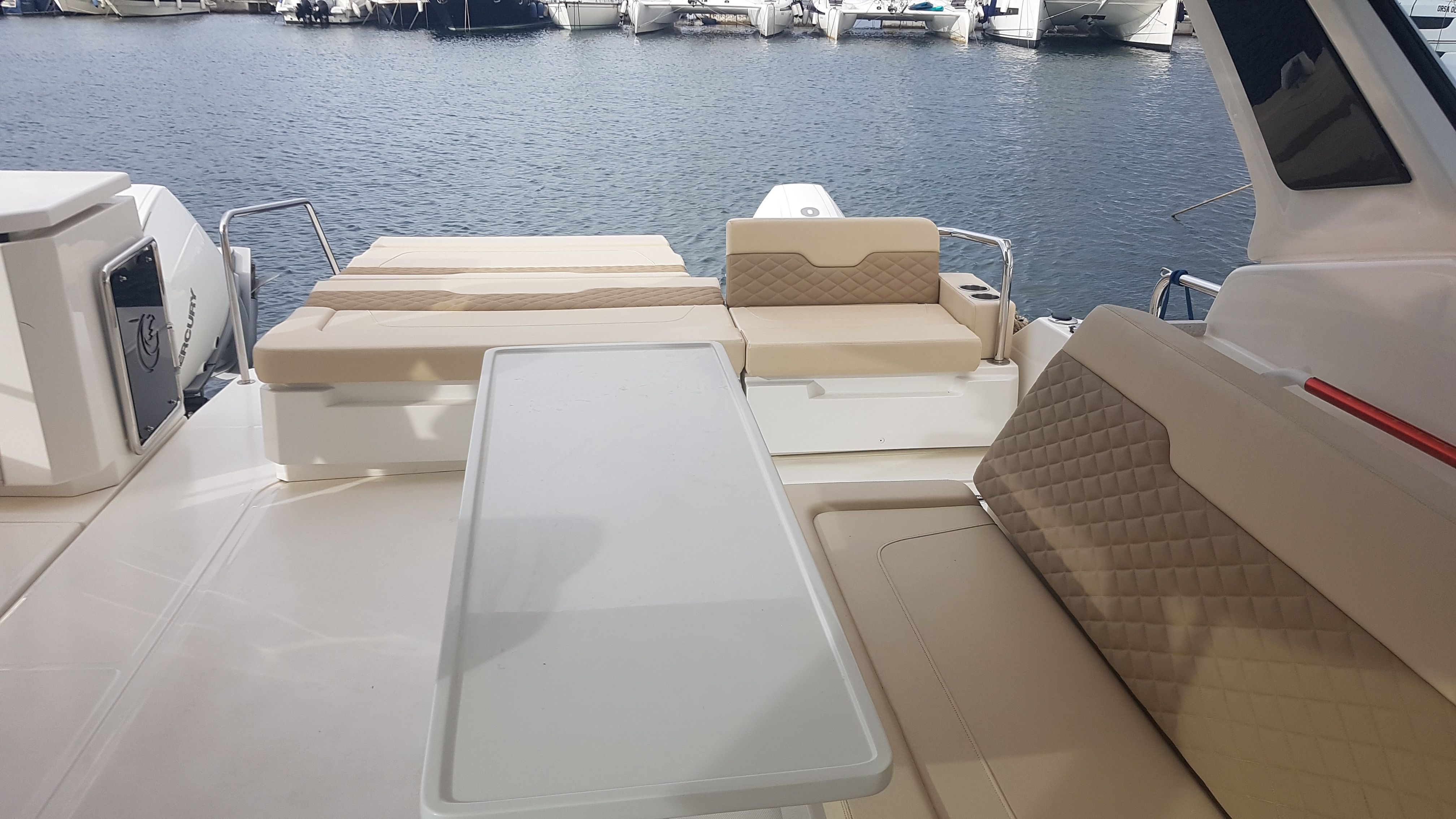 Aquila 36 | Joy