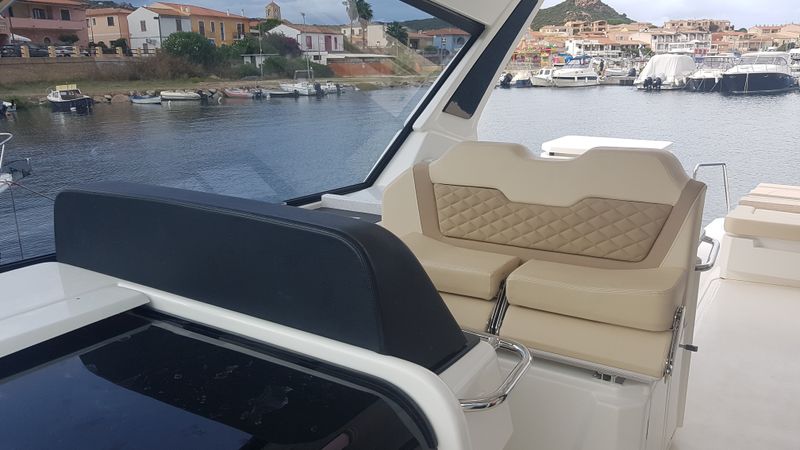 Aquila 36 | Joy