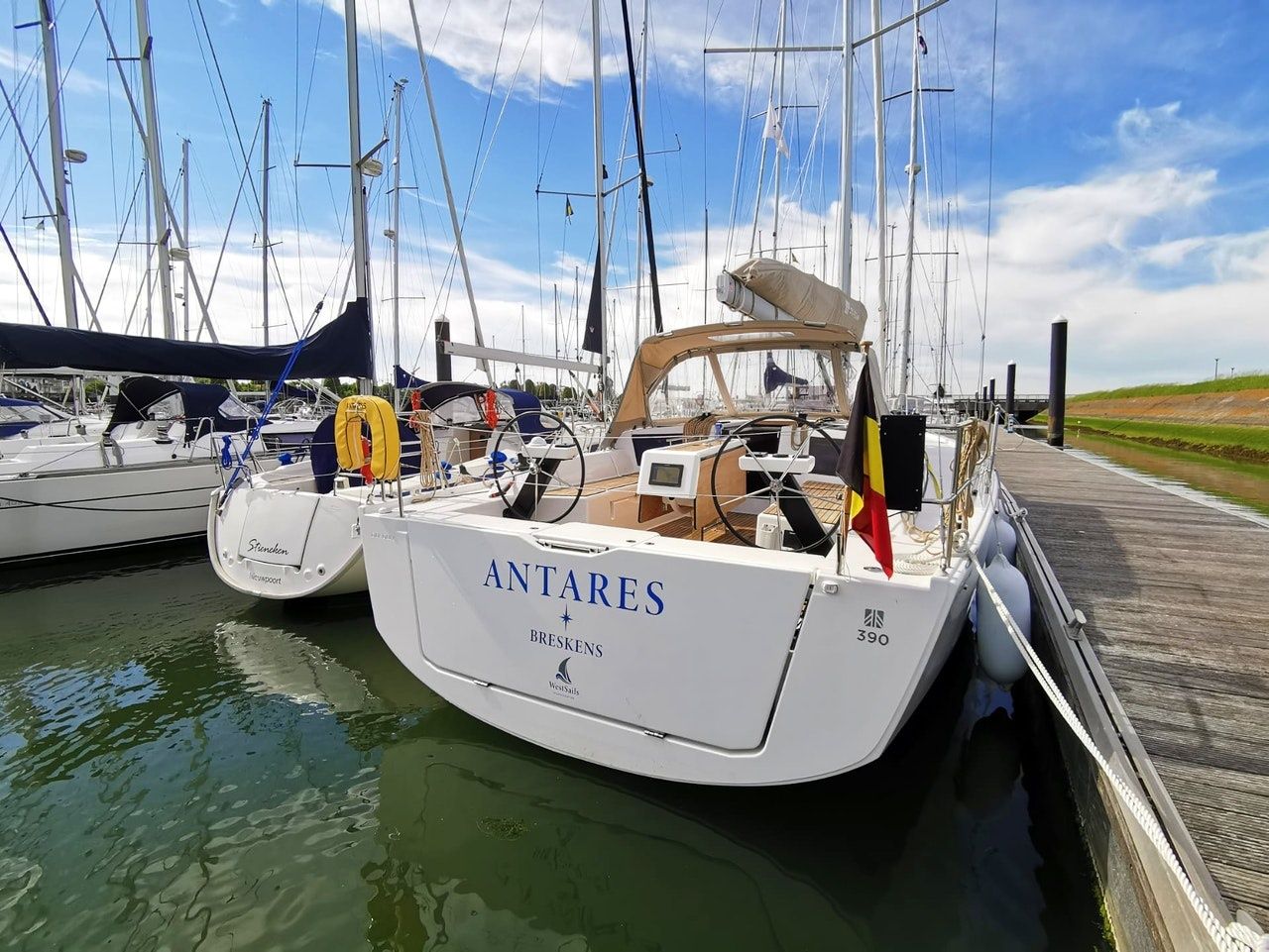 Dufour 390 | Antares